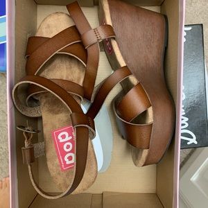 Brown strap heels- never worn- like new